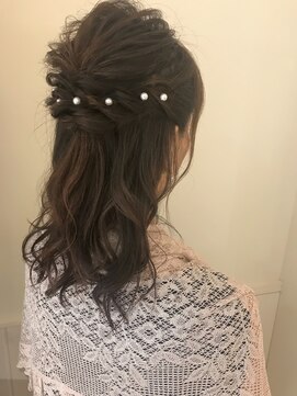 ネオリーブ クタ 町田店(Neolive kuta) 【neolive kuta町田】人気アレンジ ハーフアップ