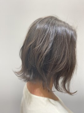 ユキオ オブ ヘアー(YUKIO of Hair) 大人かわいい無造作カール☆外ハネ×シークレットハイライト