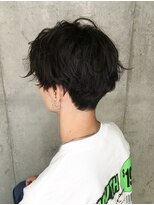 ゼンコー アオヤマ(ZENKO Aoyama)&nbsp;横顔が素敵に決まるゆるツイストパーマ【表参道、青山、原宿】