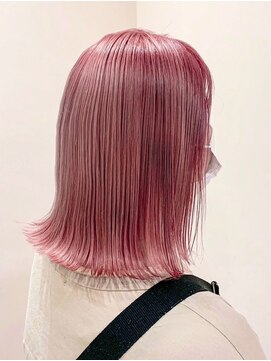 ロジッタ(ROJITHA) 【ROJITHA】外ハネボブ×クリアピンク