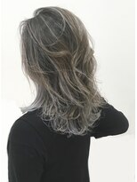 モリオフロムロンドン 泉南店(morio FROM LONDON)&nbsp;外国人エアータッチバレイヤージュ×フェザーカット☆