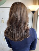 ヘアーエポック(hair epoque)&nbsp;ハイベージュロング ネオウルフ アッシュブラウンカラー