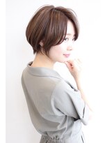 チカ 平和台(chica)&nbsp;刈り上げボブ/ボブレイヤー/マッシュショート/プラチナカラー