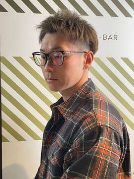 バーバーバー アカバネ(BARBER-BAR AKABANE) 大人の刈り上げスタイル【BARBER-BAR】