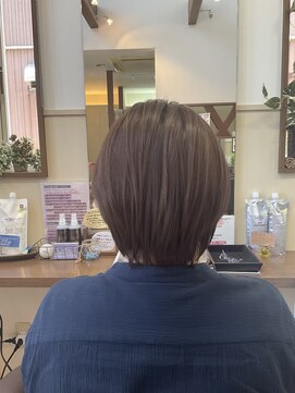 コアフィールフィス(COIFFURE fils) 新規お得クーポンあり【見附　今町】ショート☆アッシュカラー