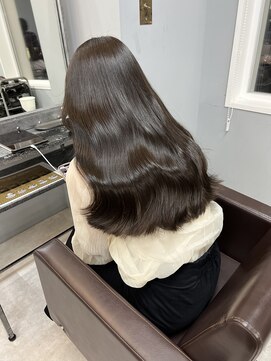 ドロシー 郡山桑野店(Dorothy) ミニウルフチェリーブラウンホワイトグレージュフェザーパーマ