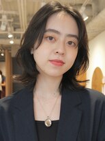 ノイカーム(noi Calm)&nbsp;顔周りレイヤーカットミルクティーベージュカラー前髪カット