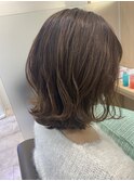 ★女性スタイリストが多く在籍★切りっぱなし外ハネミディアム♪