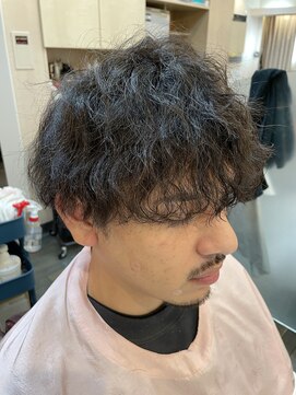 銀座マツナガ 浅草店 黒髪短髪/ツーブロ/ゆるふわスパイラルパーマ