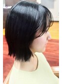 お顔周りが ポイント 外ハネボブ