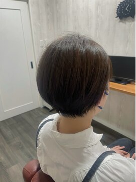 ヘアーアンドライフミルコ(miRuko) 丸みのあるショートヘア