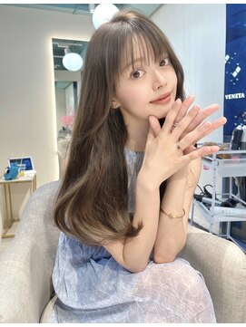 マインバイアフロートギンザ(MYNE by AFLOAT GINZA) 顔まわりレイヤーカットオリーブベージュ/20代30代40代