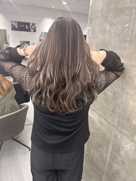 キング 枚方店(K!ng) 縮毛矯正髪質改善ハイライトレイヤーカット枚方美容室エクステ