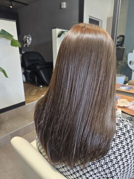 ウル(ULU) ロングヘア