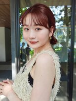 ガーデンヨコハマ(GARDEN YOKOHAMA) チェリーレッド お団子ヘア 暖色カラー ブリーチなしカラー