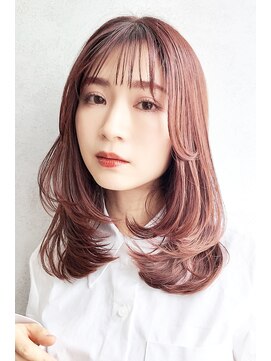 2025 品よく揺れるピンクブラウンレイヤー