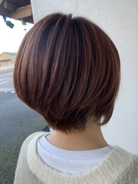 フリー(Free) 大人可愛い艶髪さらさらショートヘアー・ショートボブ