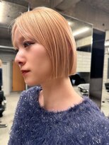 ルナバイルヴェール(LUNA by LeVert) 【モカブロンド×切りっぱなしボブ】