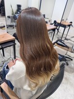 グランデュール 浜松小豆餅店(GRANDEUR)&nbsp;裾カラー ウエーブ巻き 仕上げ