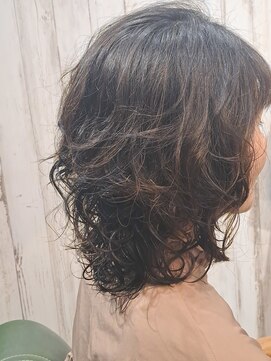 シュクルヘアー(Sucre Hair) ソフトウエーブとエアリー感なハイライト