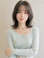 オウル(Owll)&nbsp;＊透明感オリーブベージュ柔らかくびれミディ＊
