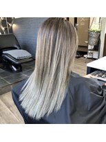 ヘアーワークスヴィクサス(HAIR WORKS VIXUS)&nbsp;外人風グラデーションカラー