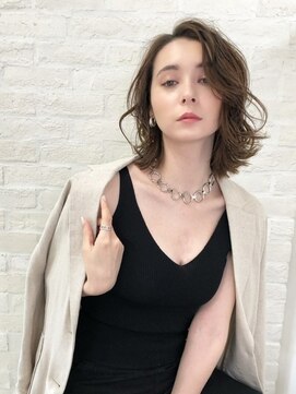 リアム(Liam) ミディアム