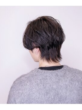 マックスビューティーギンザ(MAXBEAUTY GINZA)　 無造作ショートッシュウルフ【銀座/銀座駅】