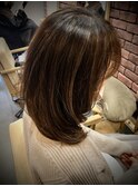 グレイカラー+ハイライト ステキな白髪ぼかしデザインカラー