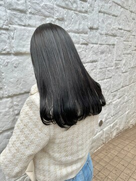 ラミ(L'ami) 艶感クリアブラック/大人地毛風カラー/ブリーチなし