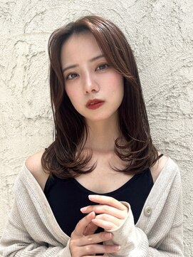 ロンド ストラーダ 心斎橋(Lond strada) 韓国前髪顔周りロング×インナーグレージュ[心斎橋/髪質改善]