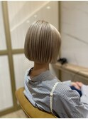【ショートボブ】 【ホワイトベージュ】  