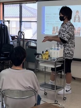 ナンバー 小山(Number.)の写真/ライフスタイルに合わせた無理のない髪質改善◇ご自宅で出来るケアアドバイスで素髪から美しくなる◎