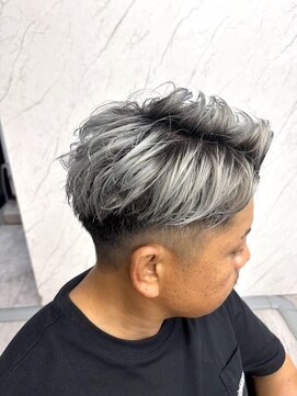 スキル 水戸(SKILL) ニュアンスカラー/ハイトーンカラー/ツーブロック/モテ髪