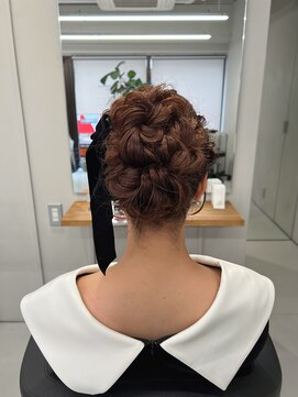 バルベストーキョーサウス(BARBES TOKYO SOUTH) 高めのふわふわアップ【清板】