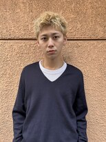 ヒュージ 表参道(huge)&nbsp;スパイキーショート/ブロンドヘア/ブリーチ/ダブルカラー/メンズ