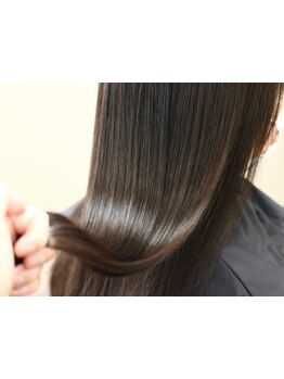 業界最高品質のクオライン取り扱い◎こだわり薬剤と高技術で理想のうるつや髪を叶えます☆