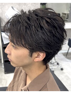 アイトーキョー 池袋(AI TOKYO) レイヤーフェザーショート/池袋/池袋駅