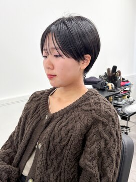 グランドライン(GRAND LINE) コンパクトなマッシュショート寄りのシルエット