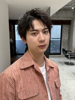 ファルベ(Farbe)&nbsp;刈り上げセンターパートリバースセンターパートニュアンスパーマ