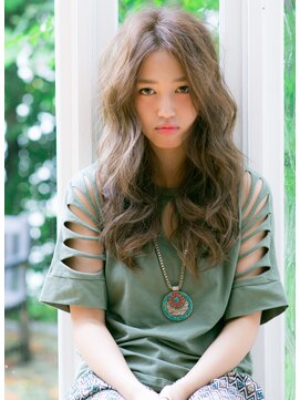 アズーア ヘアーアンドスパ(azure hair&spa) アンニュイロングカール
