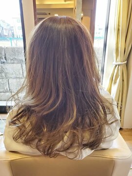 バグスドゥア(Bagus dua) 艶ロング×透明感カラー【大日/バグスドゥア】