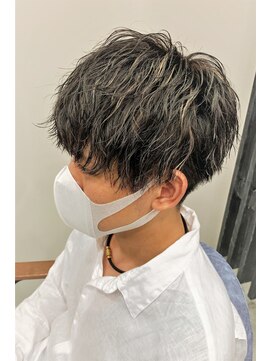 スナッグルサロン(SNUGGLE SALON) ニュアンスマッシュ×ハイライトカラー/ツーブロックショート