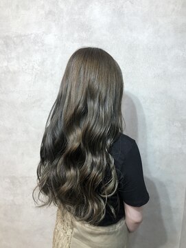 モイ(moy) グレージュ