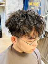 ミリオンバックス 上野(Million Bucks)&nbsp;韓国マッシュ/ダークアッシュ/ニュアンスパーマ/スペインカール