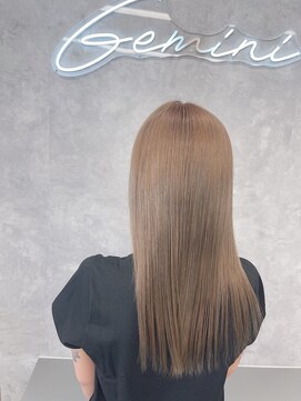 ジェミニ 大津 瀬田店(Gemini) ミルクティーベージュ