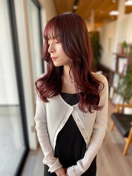 アパートメントヘアー 小顔ロングレイヤーカールスタイル[佐賀/髪質改善/ヘアカラー]