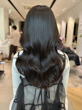 ステア ケース(stair case) 韓国ロングレイヤーカット艶カラー髪質改善