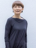 くらげ美容院 武蔵小杉&nbsp;【脱白髪染め】オーガニックカラー×大人のマッシュショート