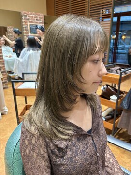 チップタップ 町田店(tip top) ワンカールでもおしゃれに見えるレイヤースタイル